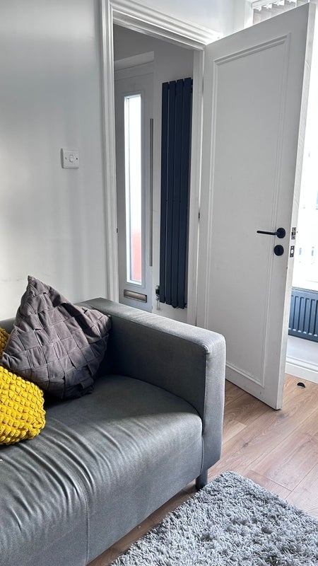 Room Langbrook Road in Greater London