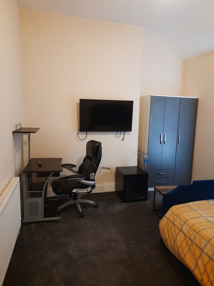 Room Lichfield Road in Bloxwich