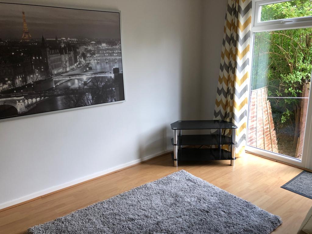 Flat Rectory Gardens in Worcester