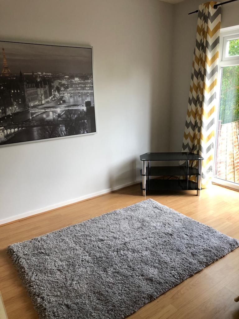 Flat Rectory Gardens in Worcester