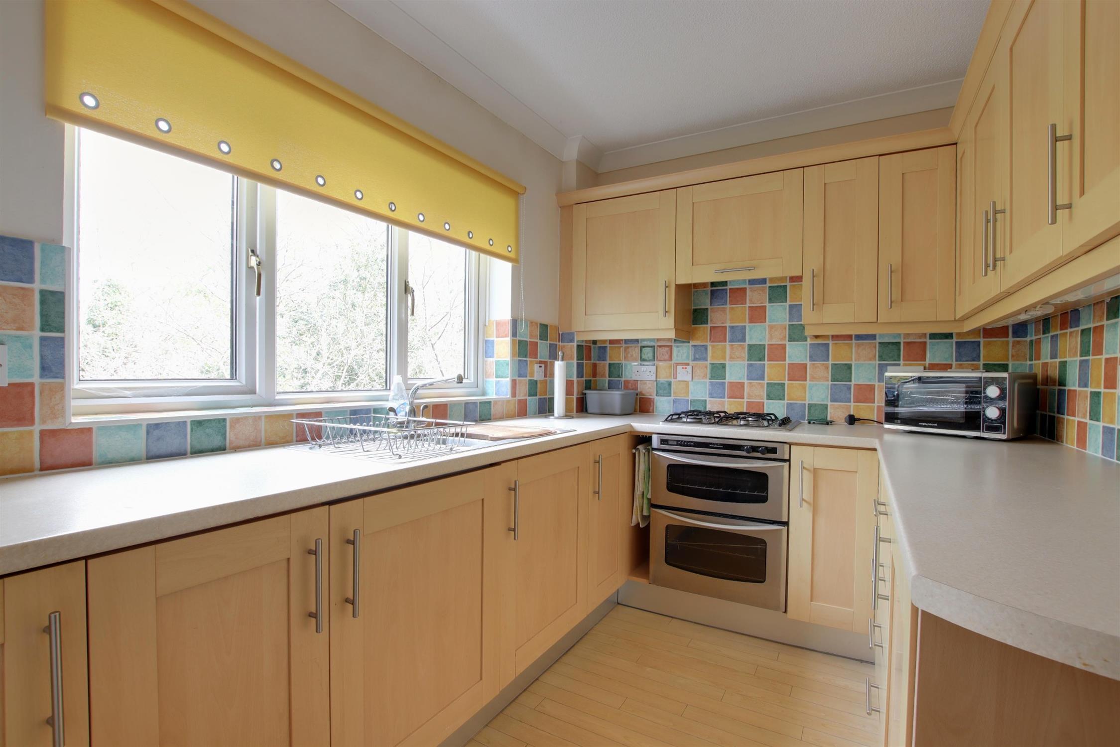 Flat Northwood Square in Fareham