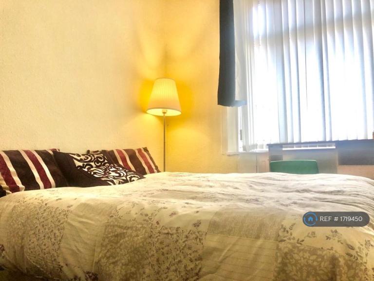 Room Harold Road in Birmingham