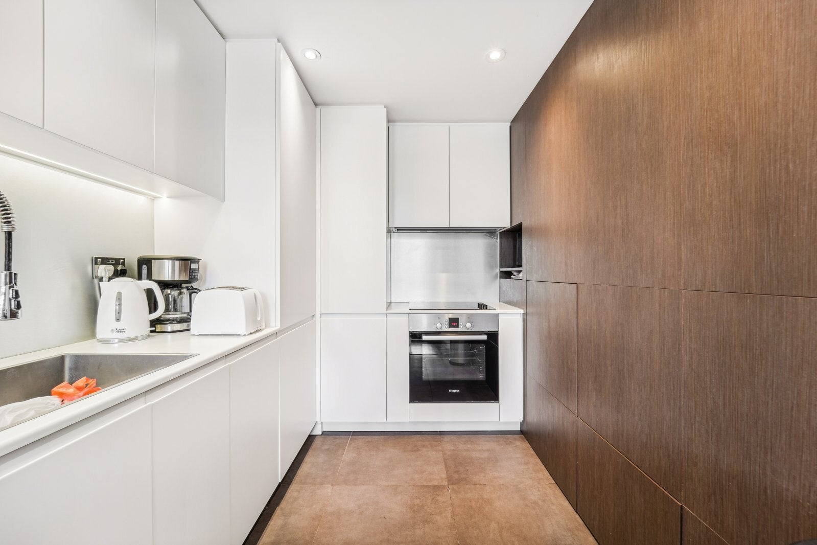 Flat Hesper Mews in Greater London