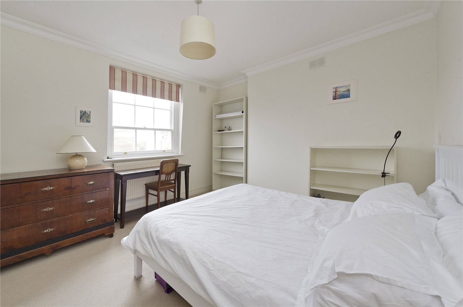 Flat Earl's Court Road in Greater London