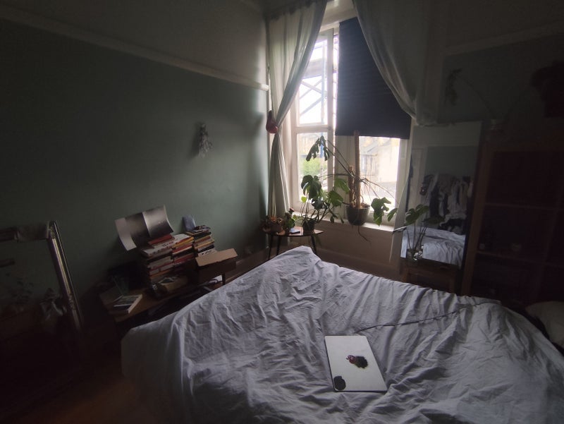 Room Letherby Drive in Glasgow