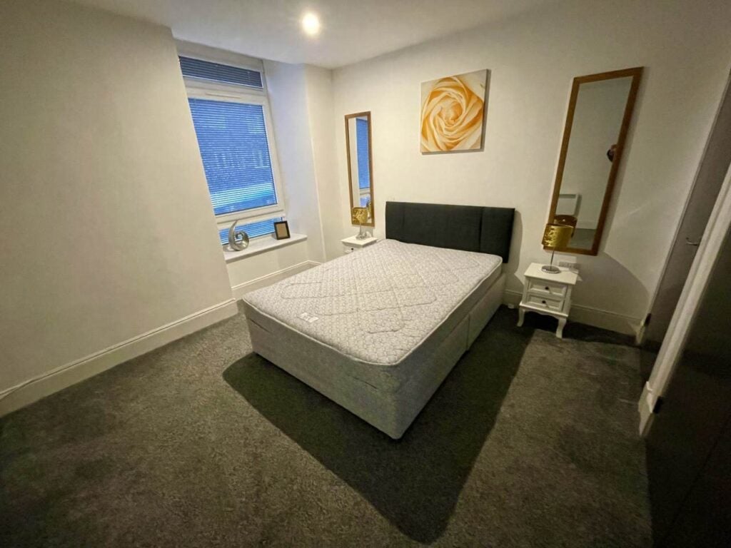 Flat Hilltown in Dundee