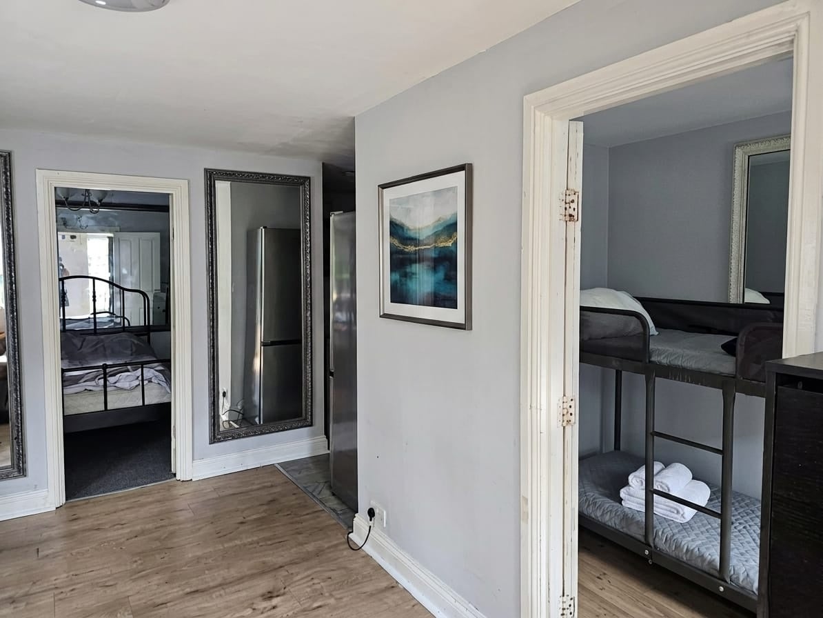 Flat Acton Lane in Greater London