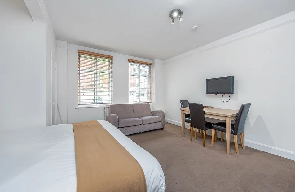 Flat Tavistock Square in Greater London
