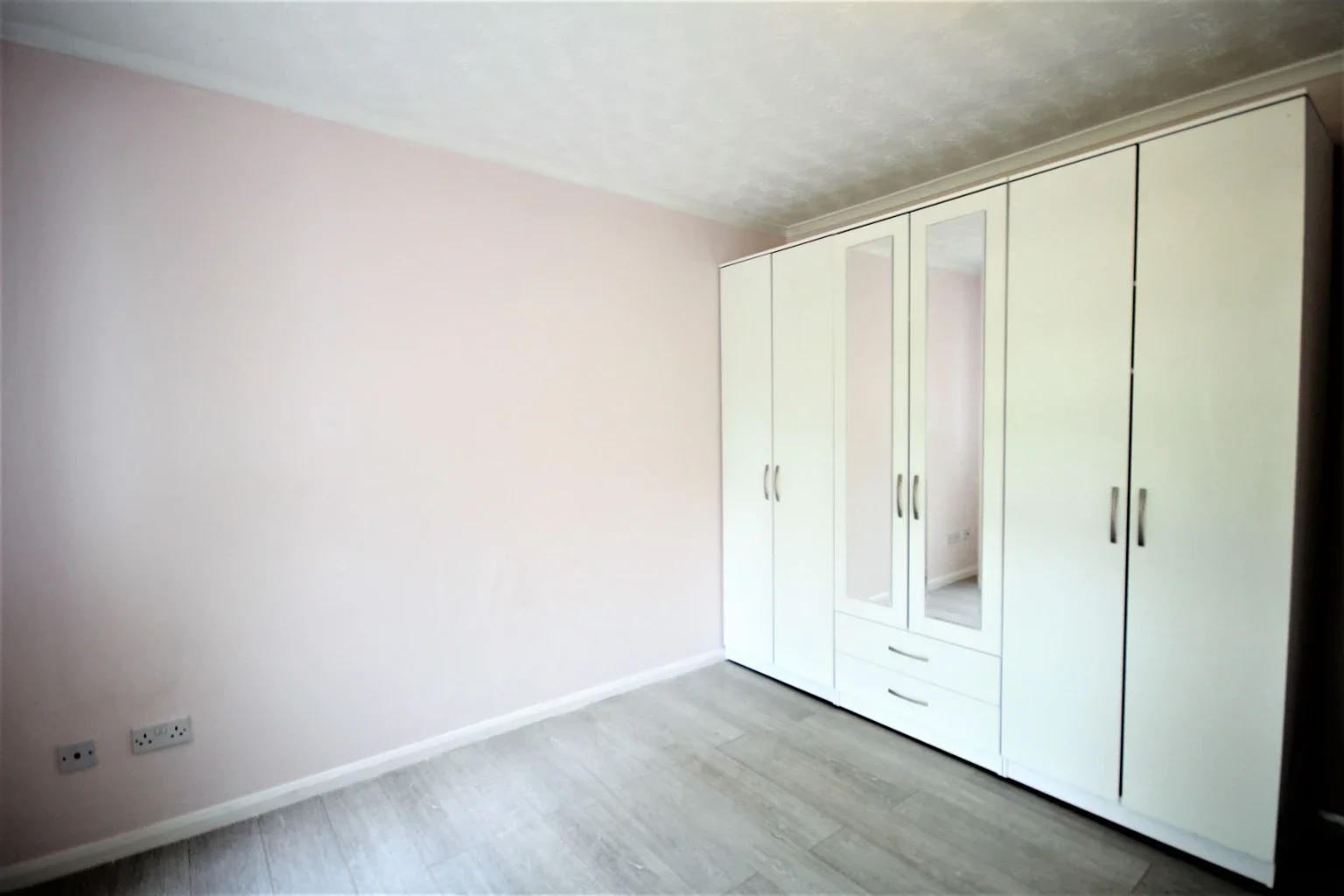 House Cob Place in Huntingdonshire