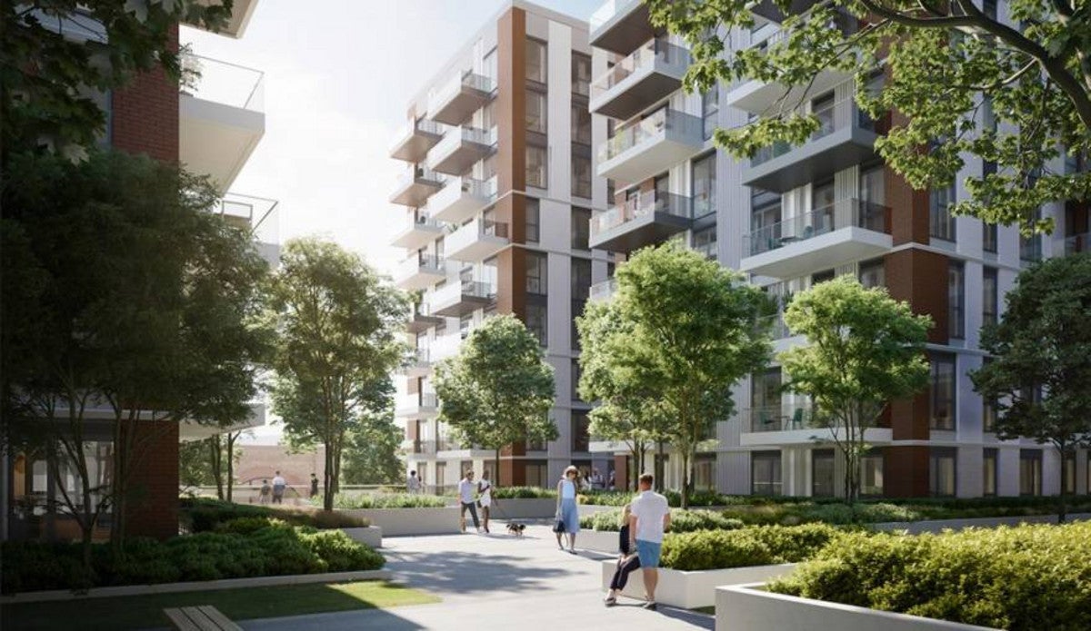 Flat Malthouse Road in London