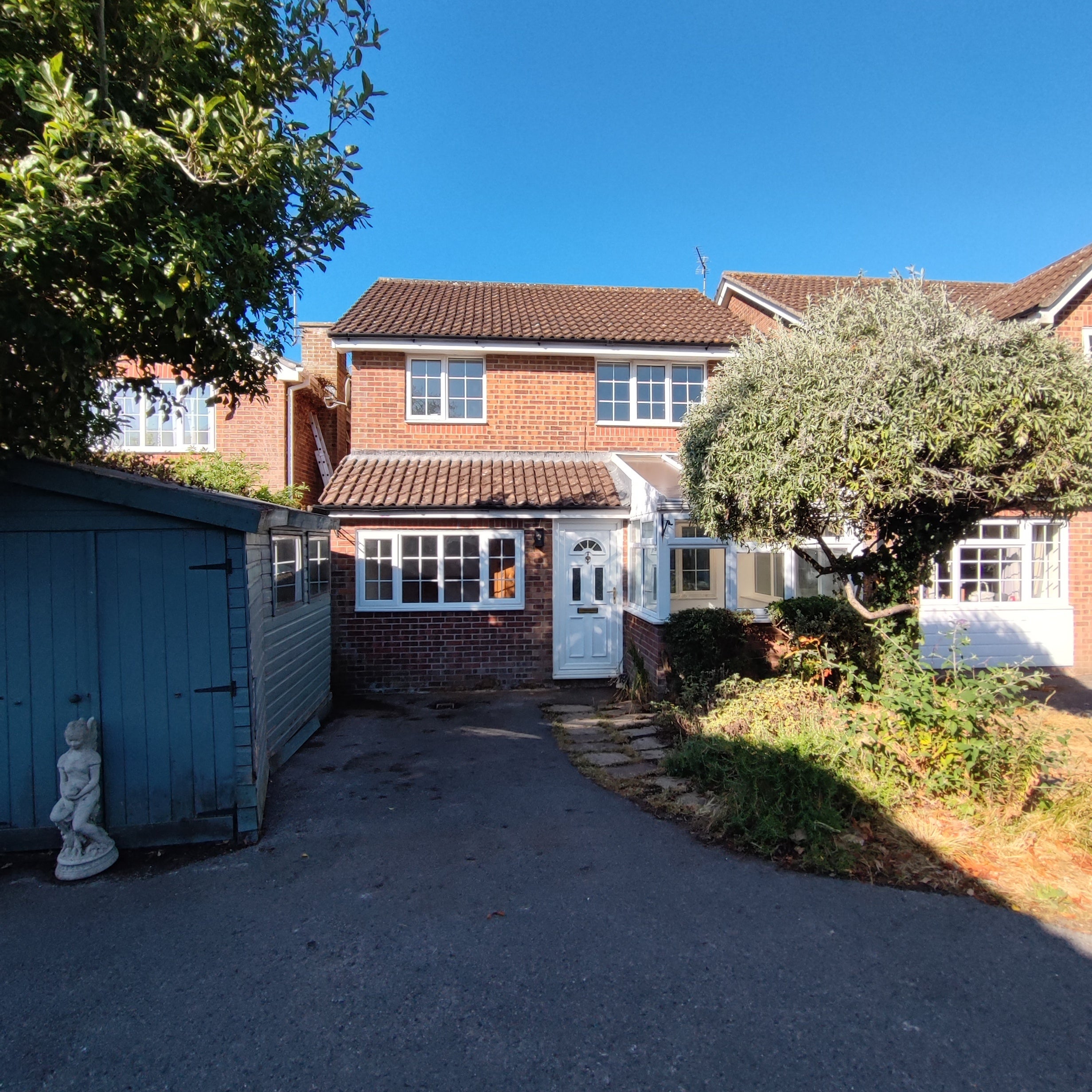 House Oakwood in West Knighton