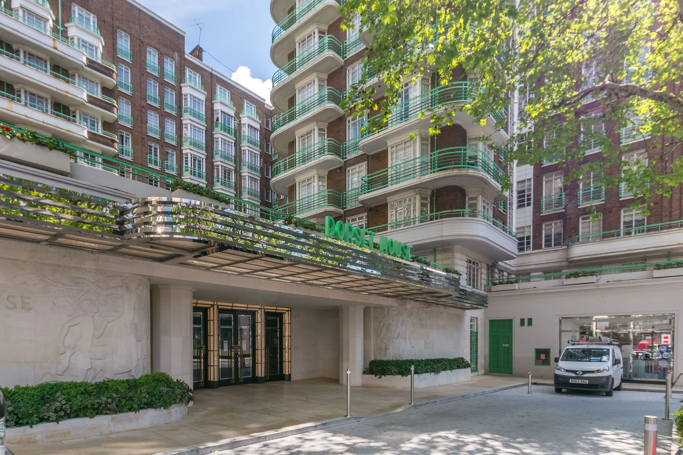 Flat Marylebone Road in City of Westminster