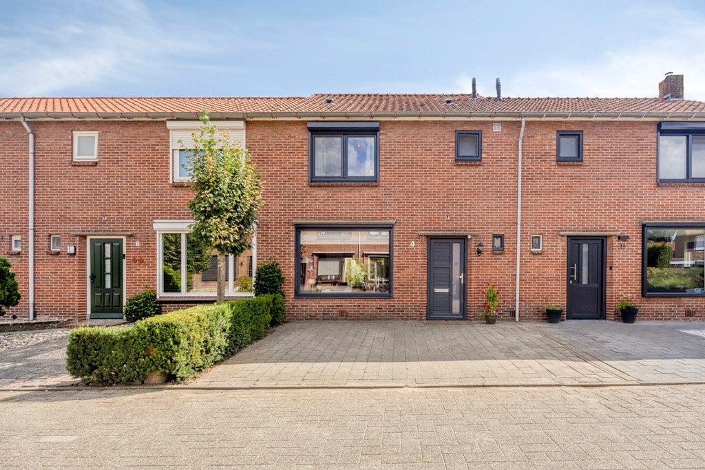Huis Larixstraat 4 in Nijverdal