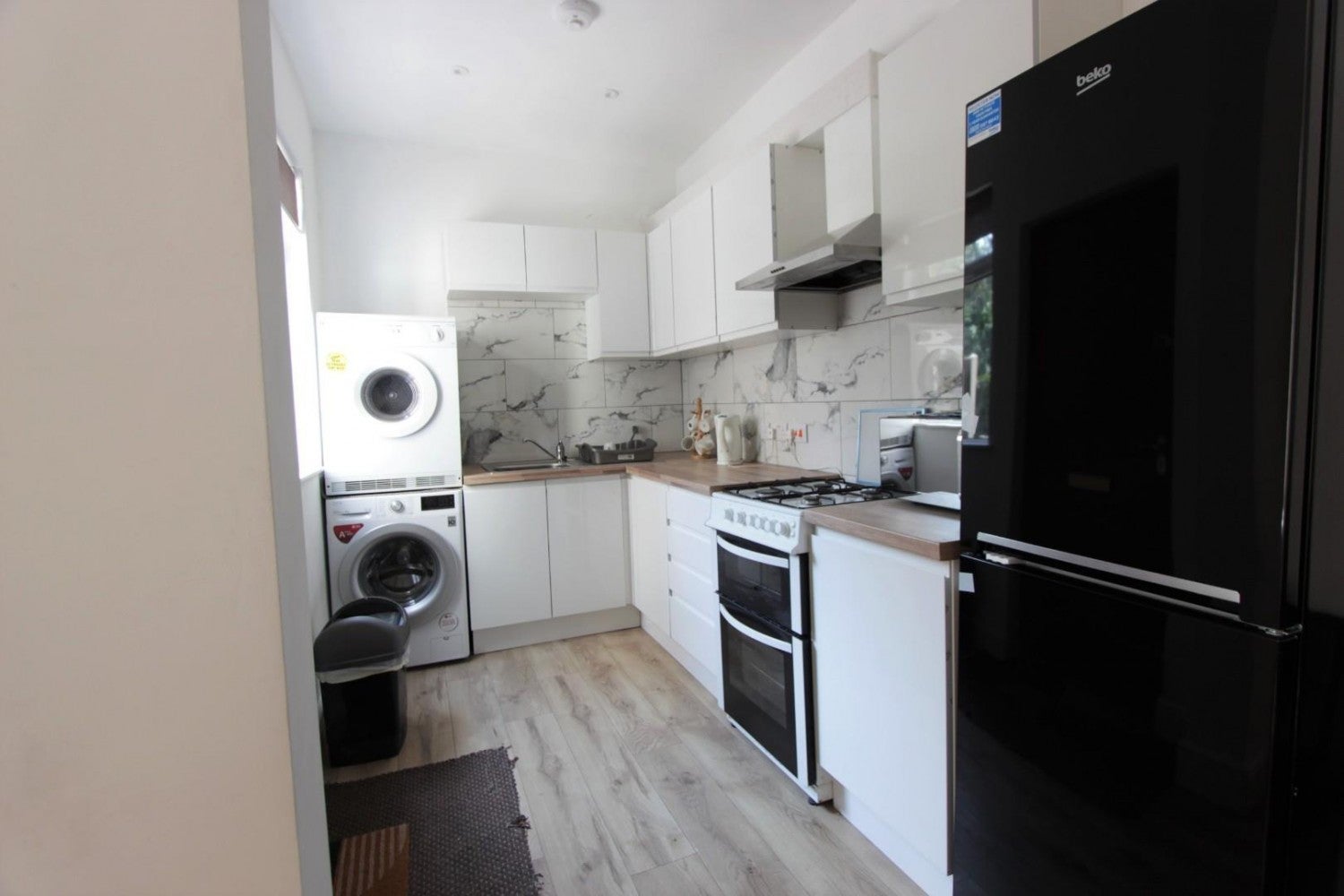 Room Denham Road in Sheffield