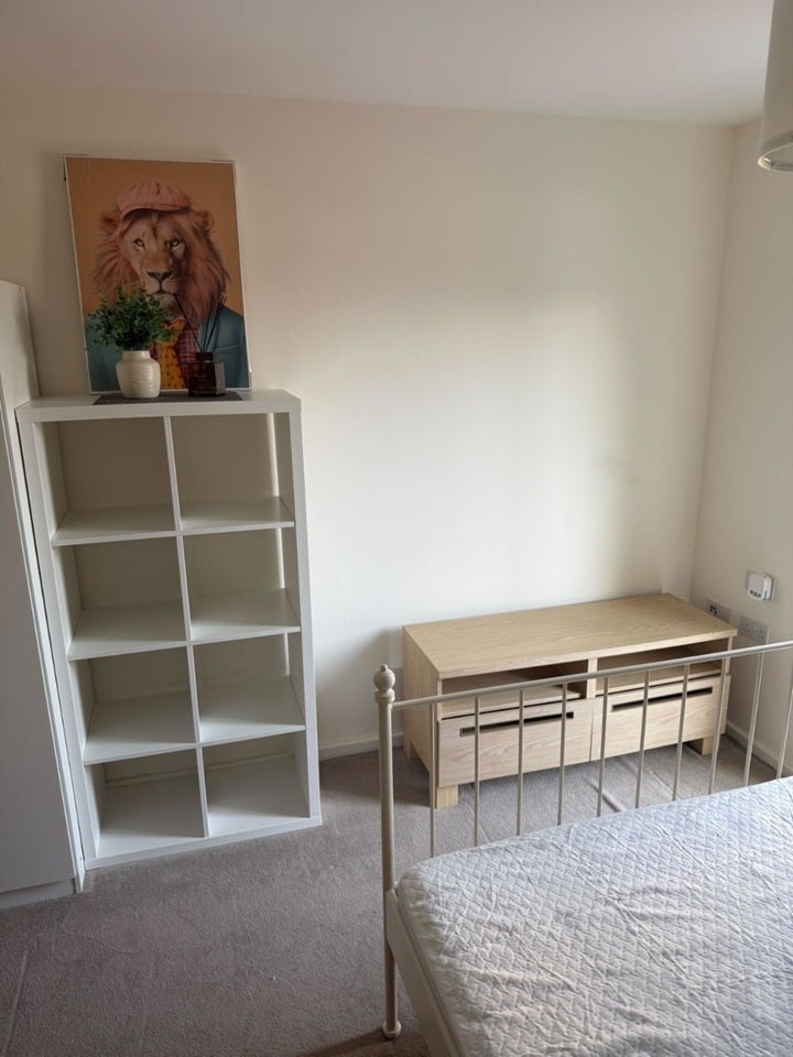 Room Hawthorne Grove in Milton Keynes