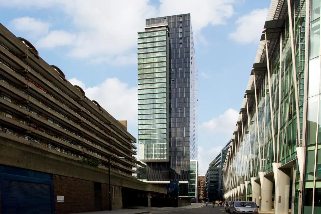 Flat Moor Lane in City of London
