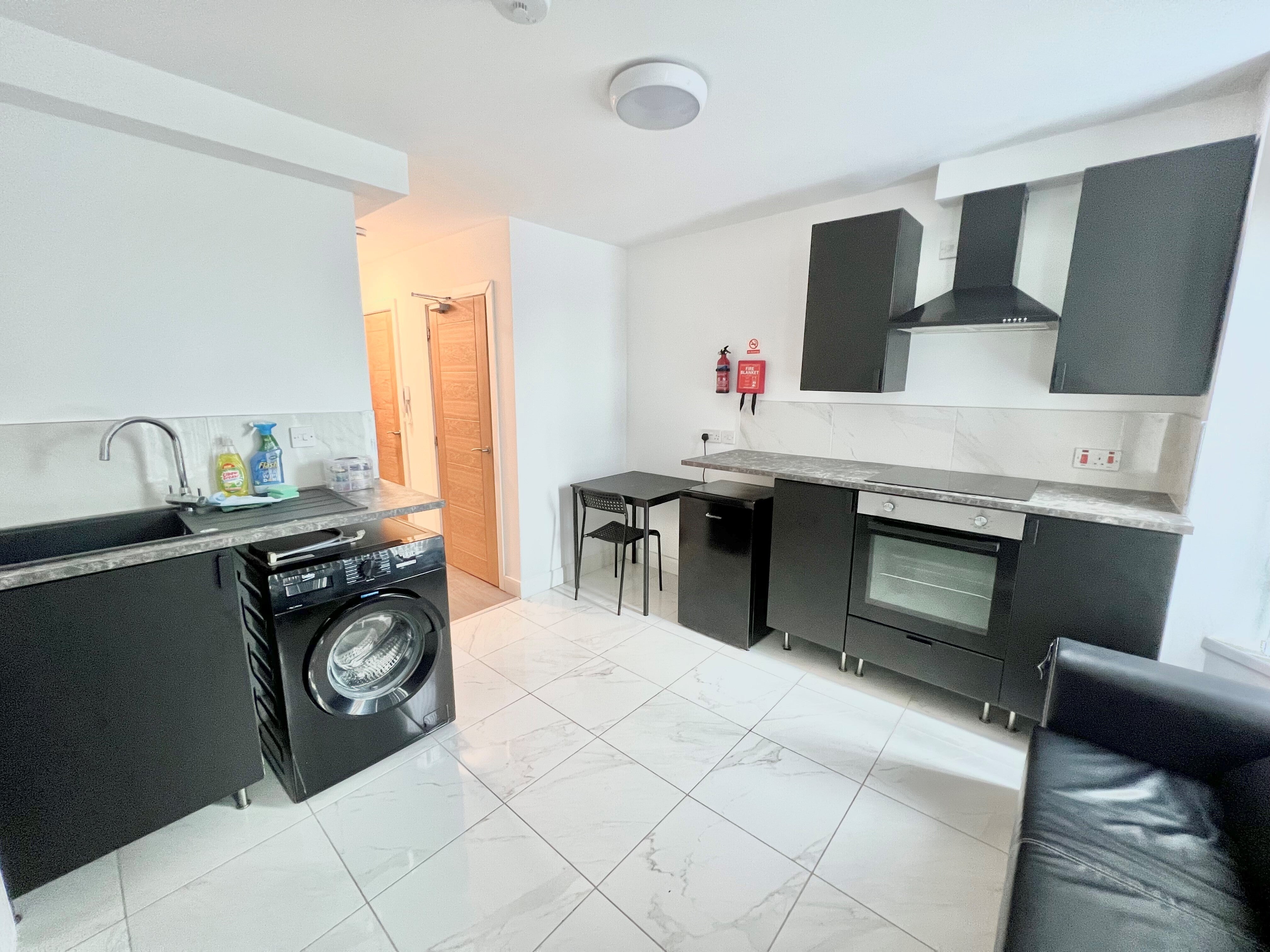 Flat Lichfield Street in Walsall