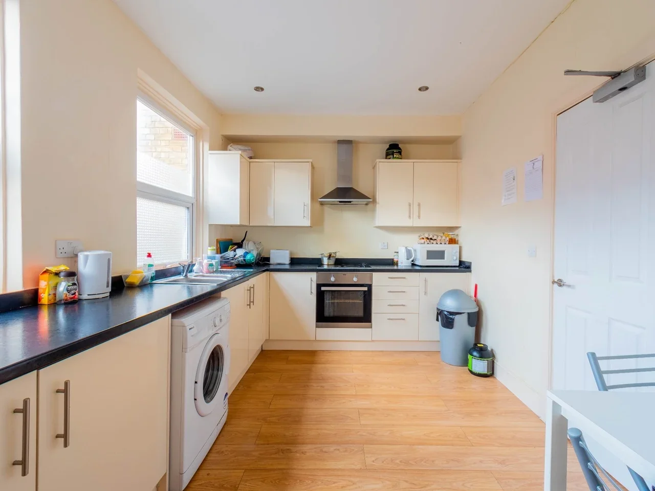 Room Hessel Street in Greater London
