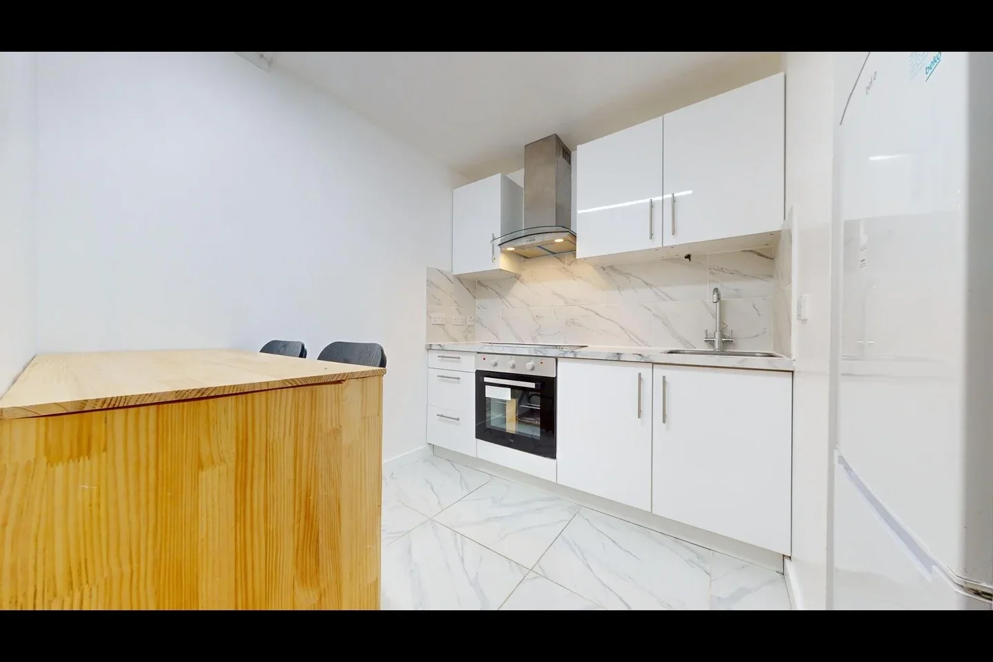 Flat Deals Gateway in Greater London