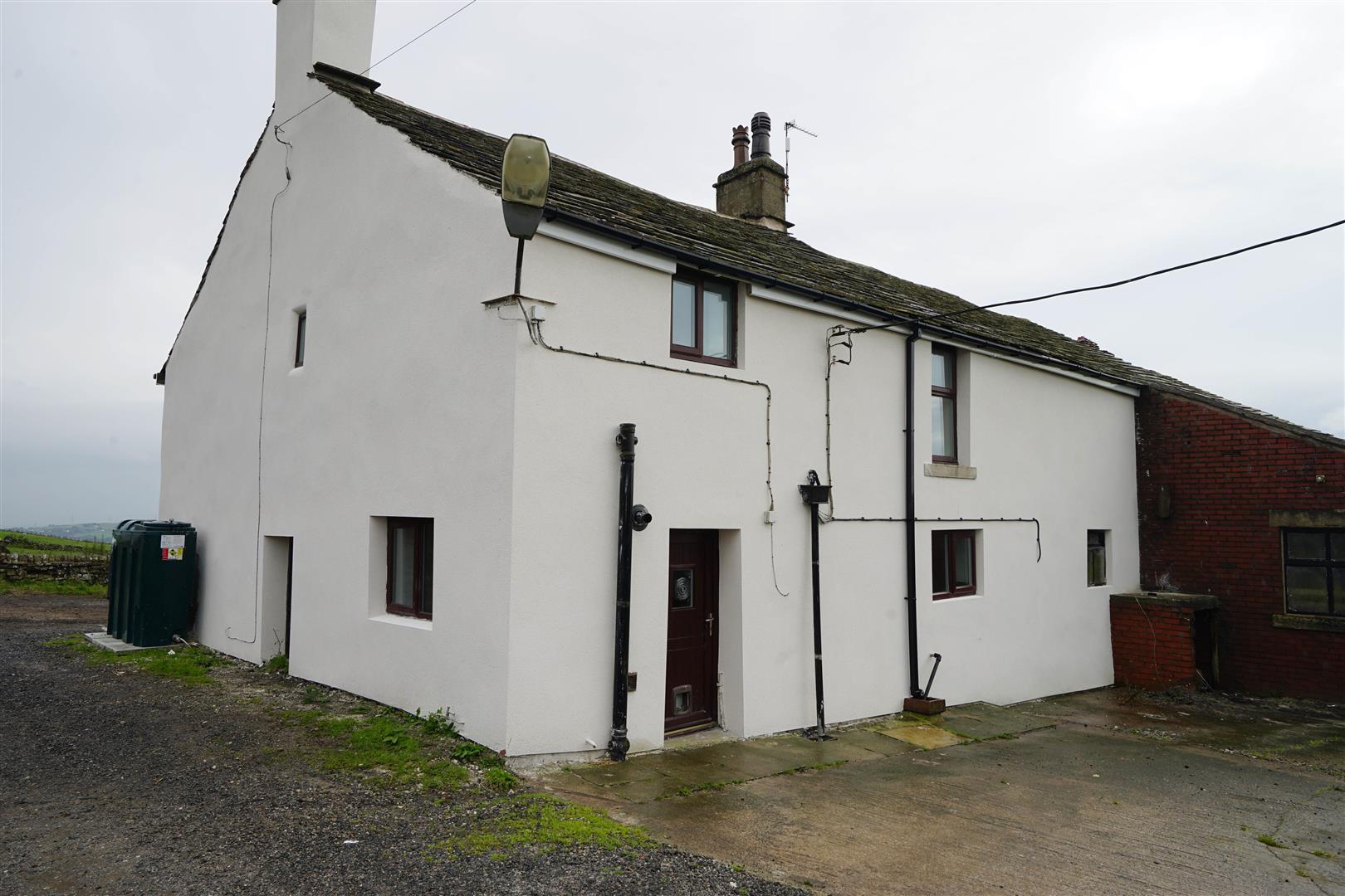 House Crowthorn Road in North Turton