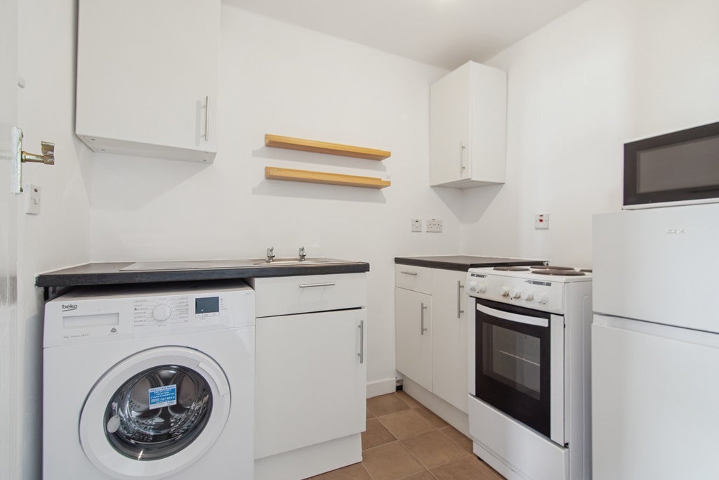 Flat Cathcart Road in Glasgow