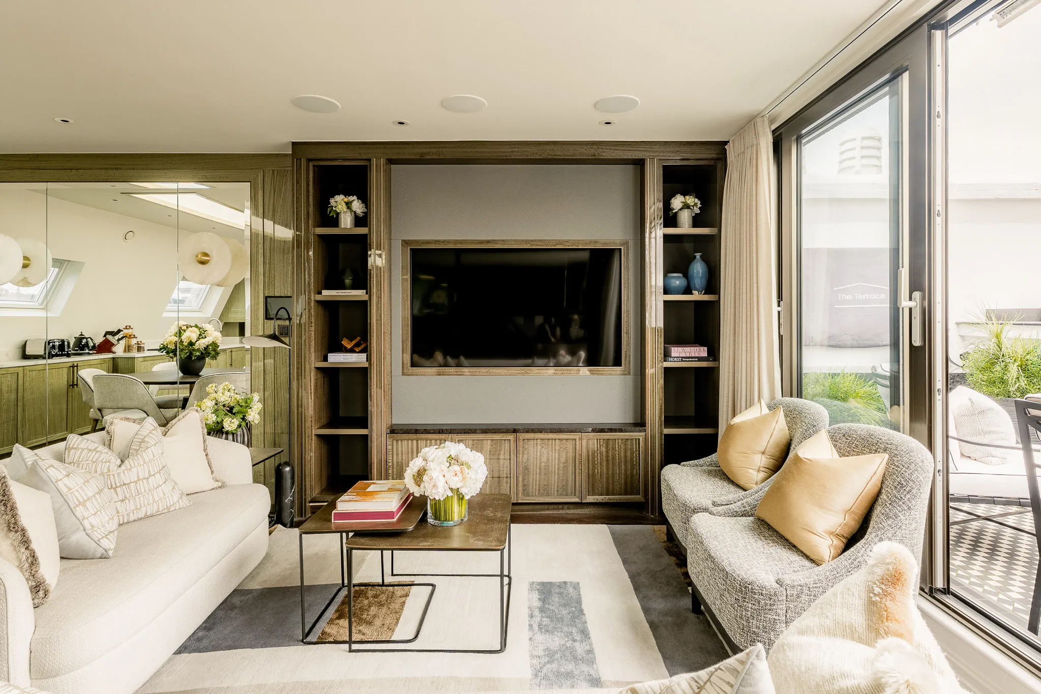 Flat Prince of Wales Terrace in Greater London