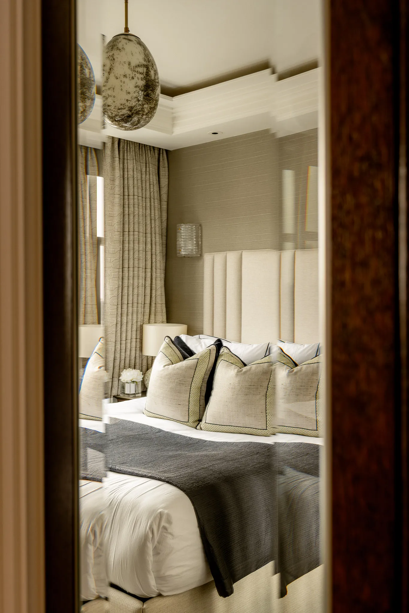 Flat Prince of Wales Terrace in Greater London