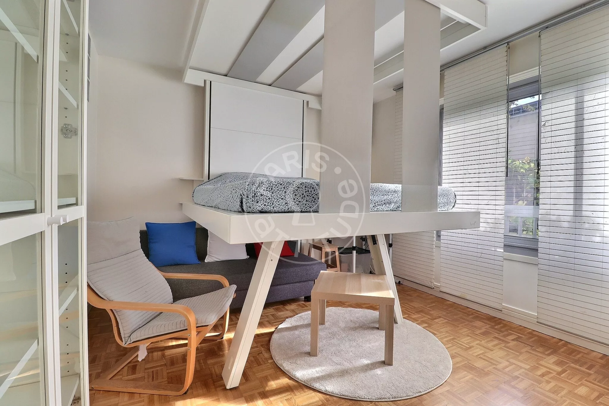 Appartement Rue Ponscarme à Paris