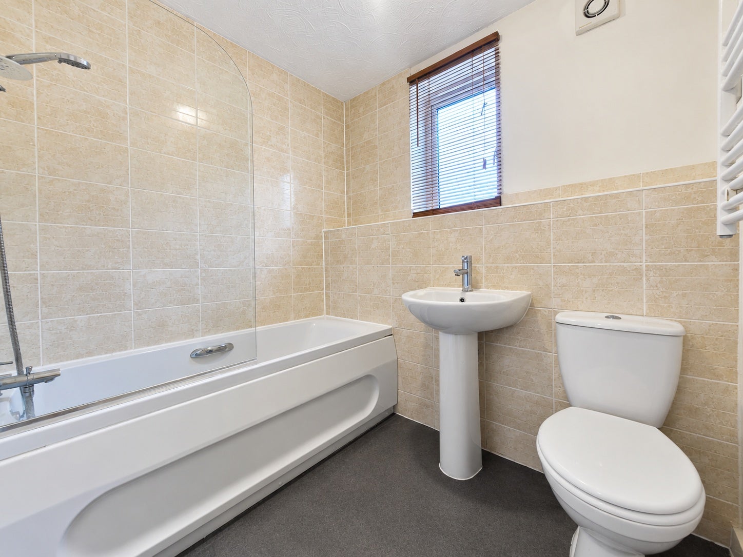 Flat Harn Road in Peterborough