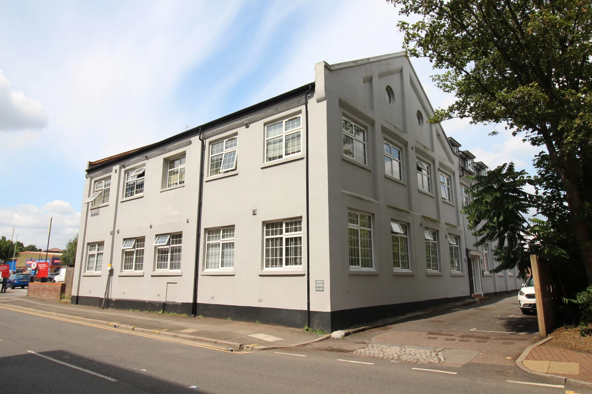 Flat Barker Road in Maidstone