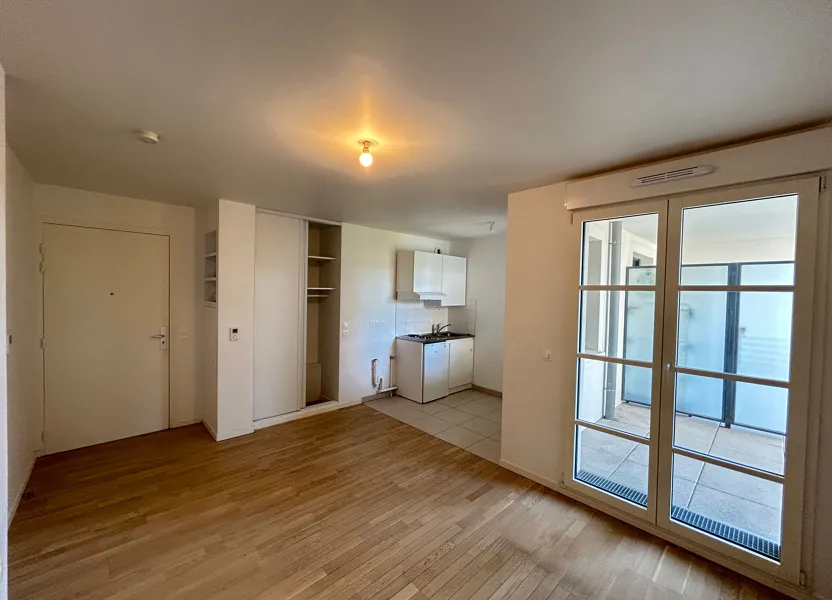 Appartement Rue Bernard Iské à Le Plessis-Robinson