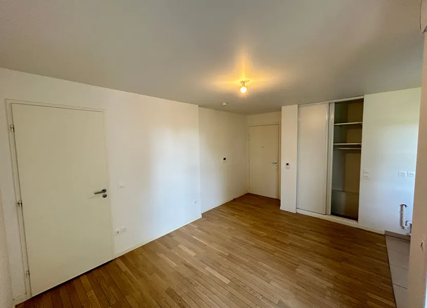 Appartement Rue Bernard Iské à Le Plessis-Robinson