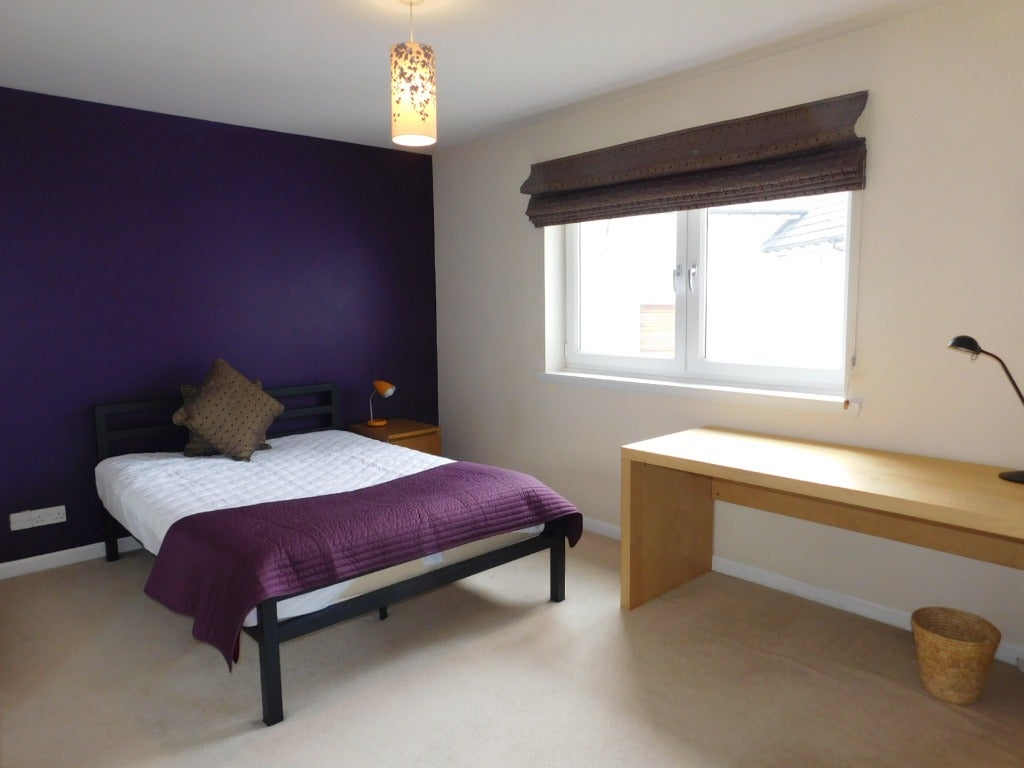 Flat Shaw Crescent in Aberdeen City