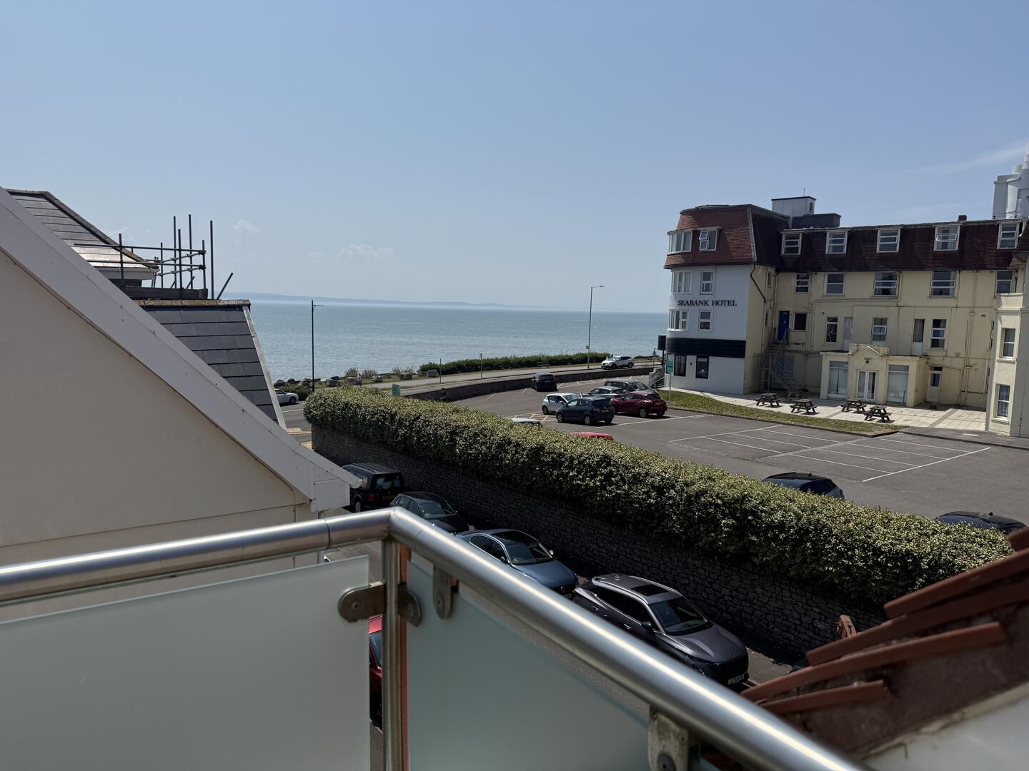 Flat Picton Avenue in Porthcawl