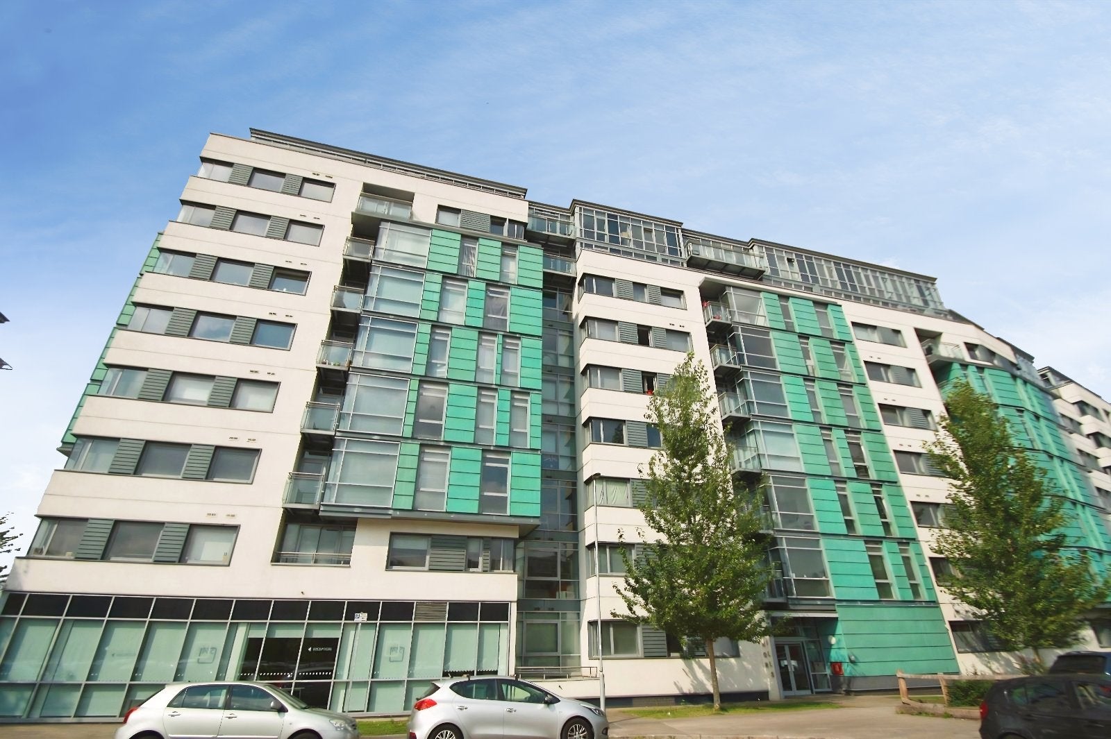 Flat Ingram Street in Leeds