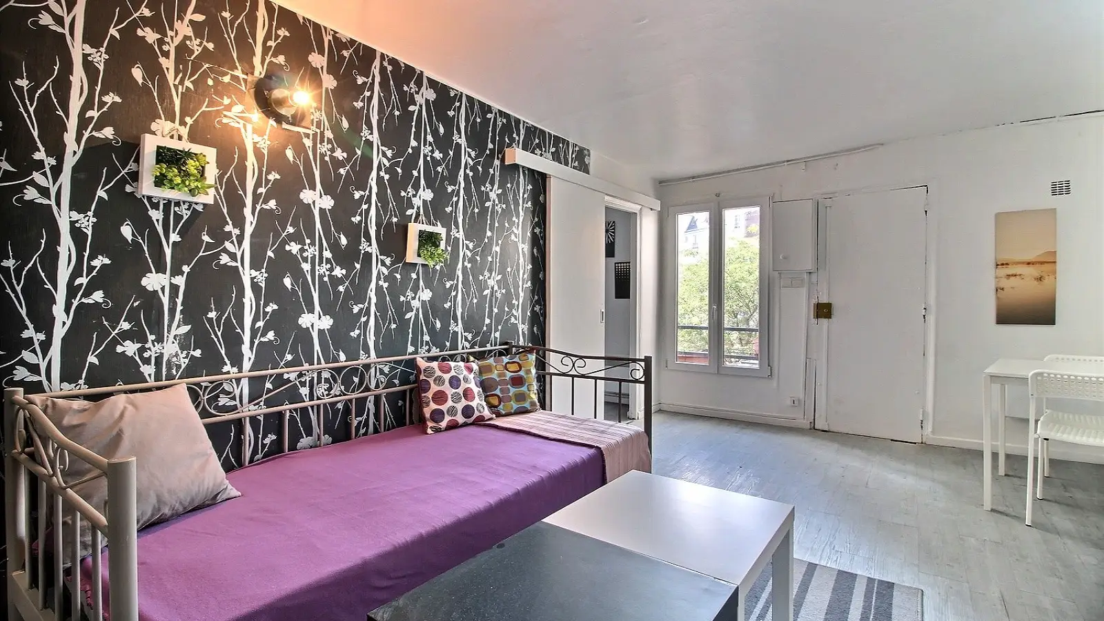 Flat Rue Léopold-Bellan in Paris