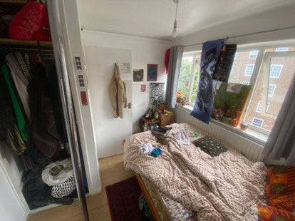 Room Punderson's Gardens in Greater London
