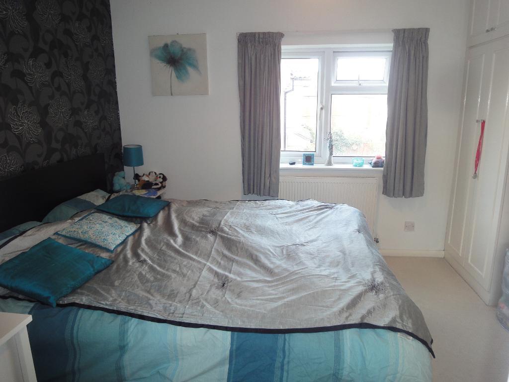 Flat Howard Close in Luton