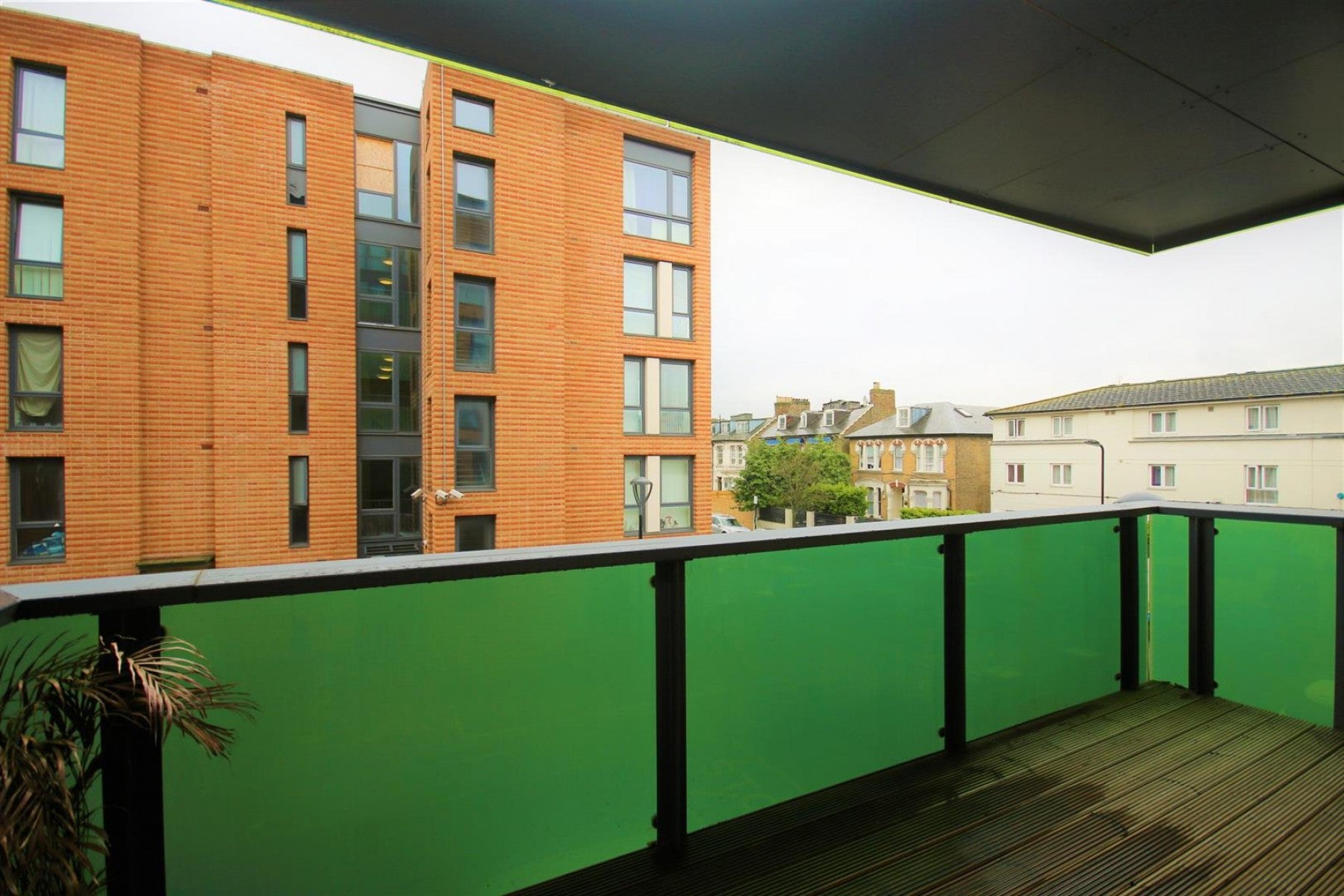 Flat Seven Sisters Road in Greater London