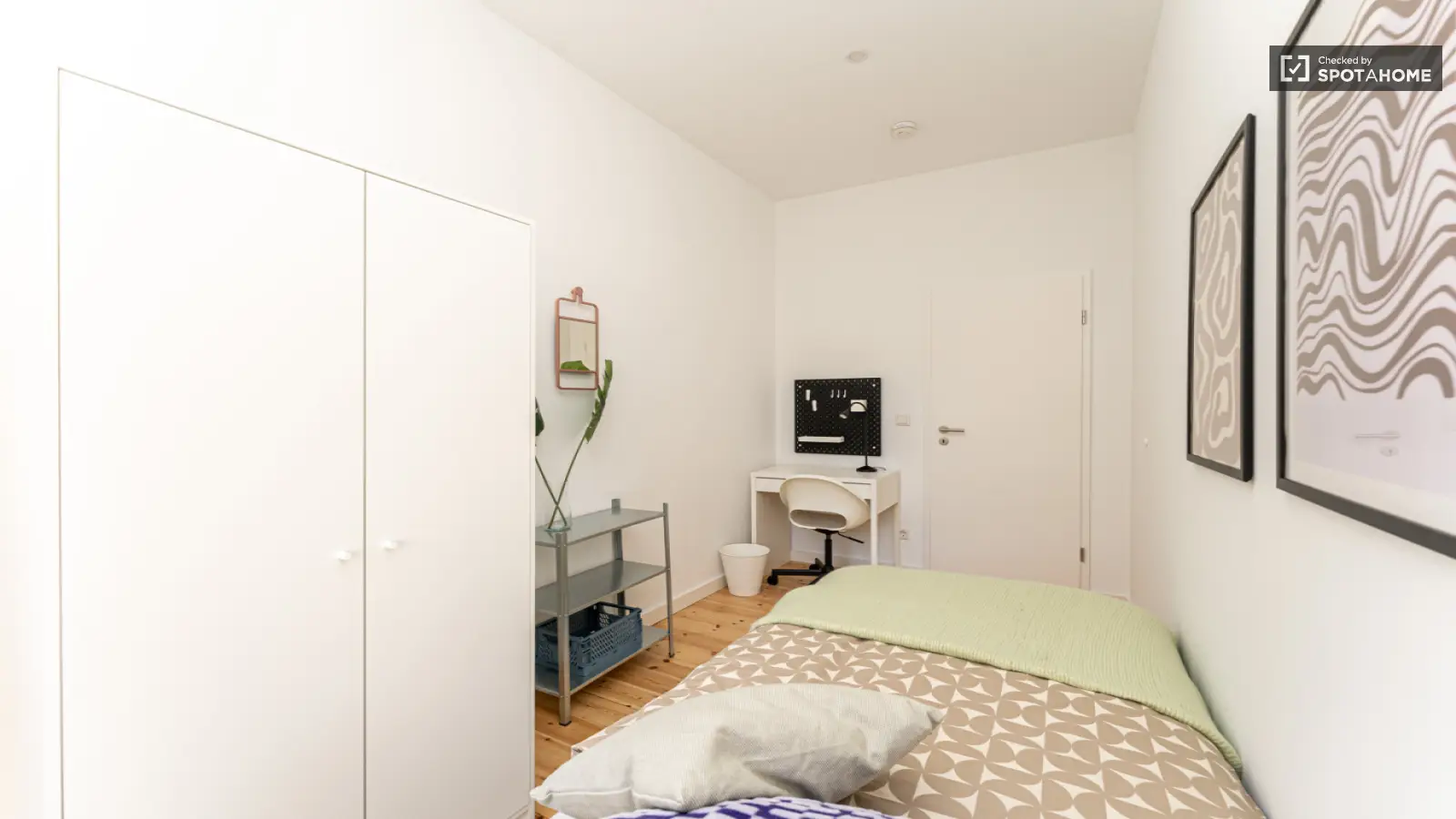 Zimmer Rhinstraße in Berlin