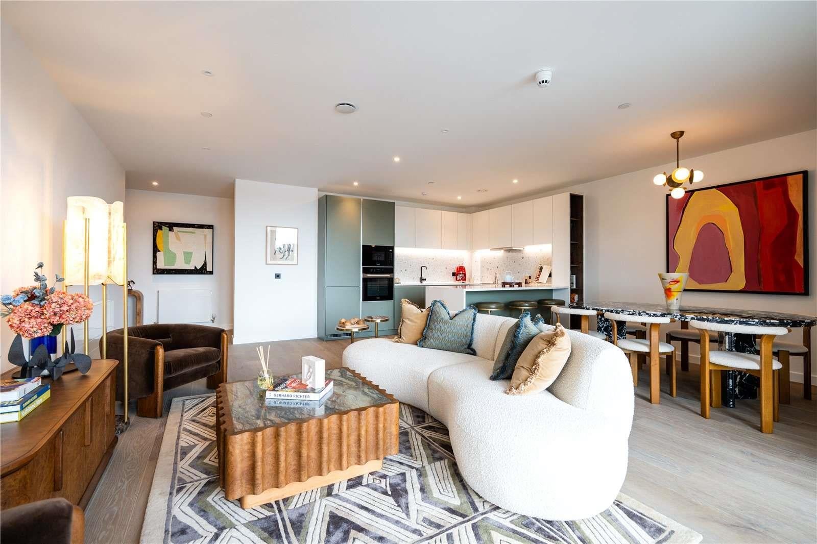 Flat Wandsworth Bridge Road in Greater London