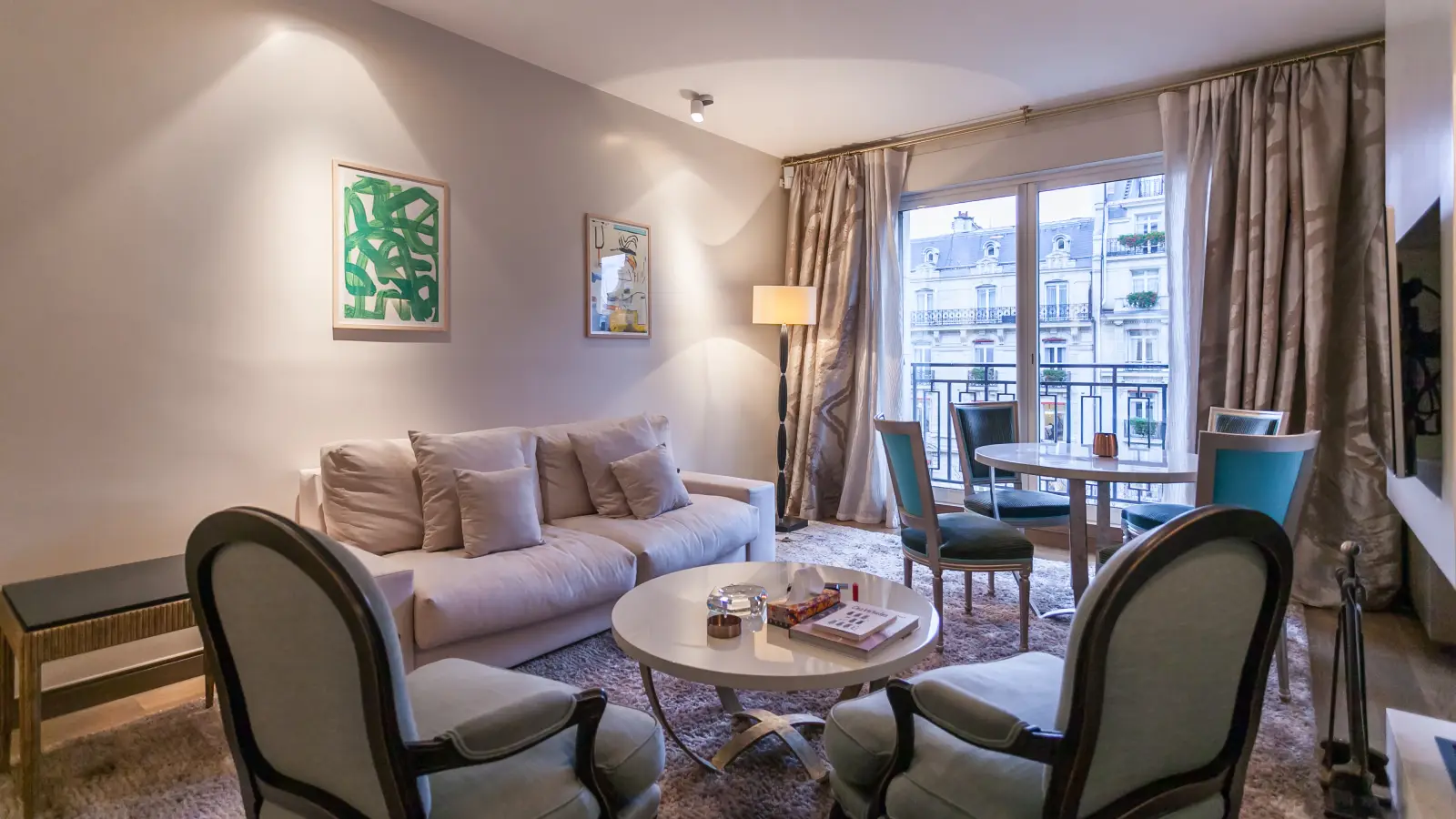 Appartement Avenue Montaigne à Paris