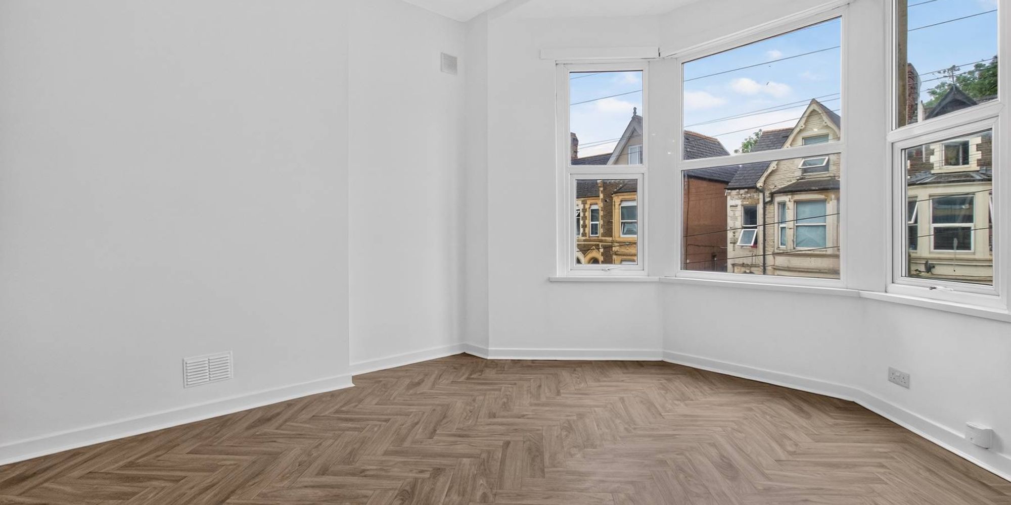 Flat Claude Road in Cardiff
