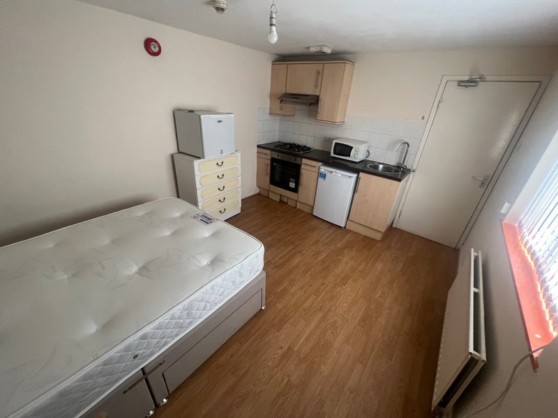 Room Hylton Road in Sunderland
