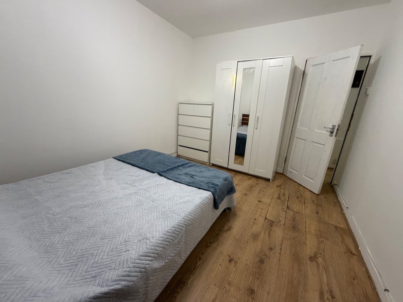 Room Bolney Street in Greater London