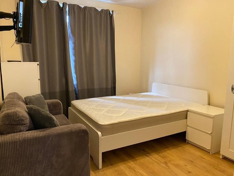 Room Bolney Street in Greater London