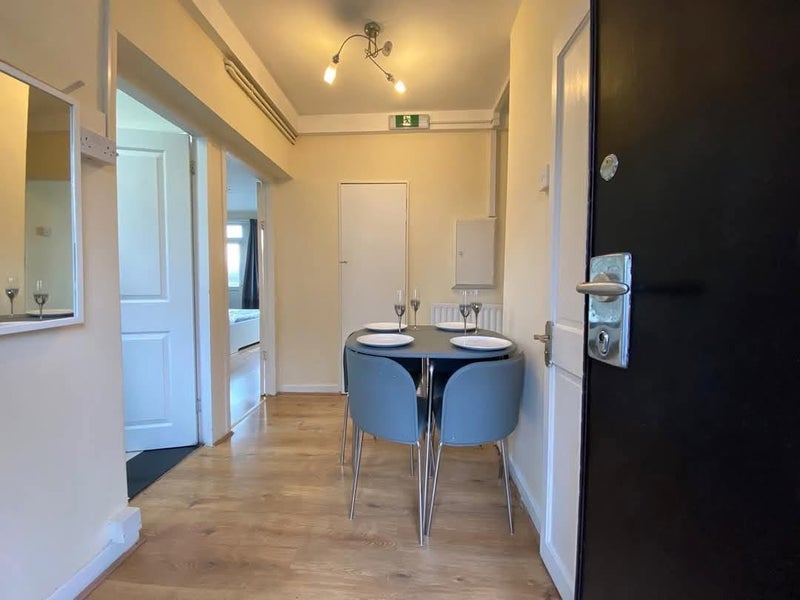 Room Bolney Street in Greater London