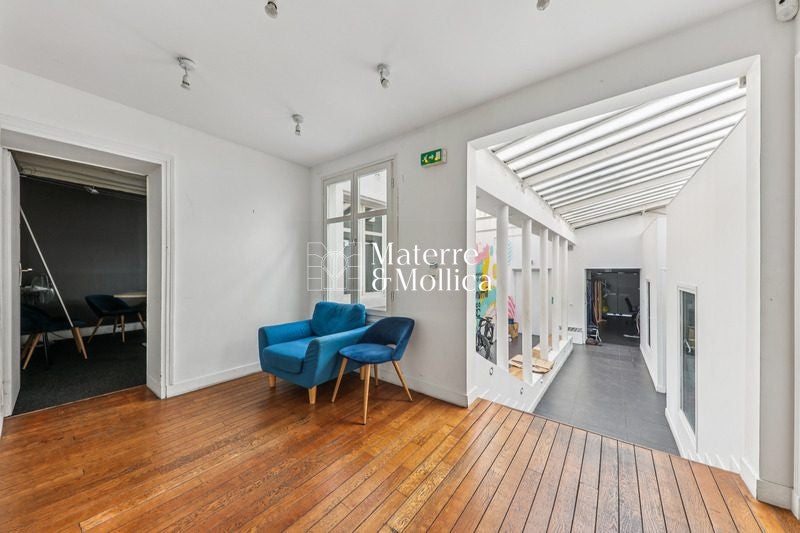 Appartement Rue du Faubourg Saint-Martin à Paris