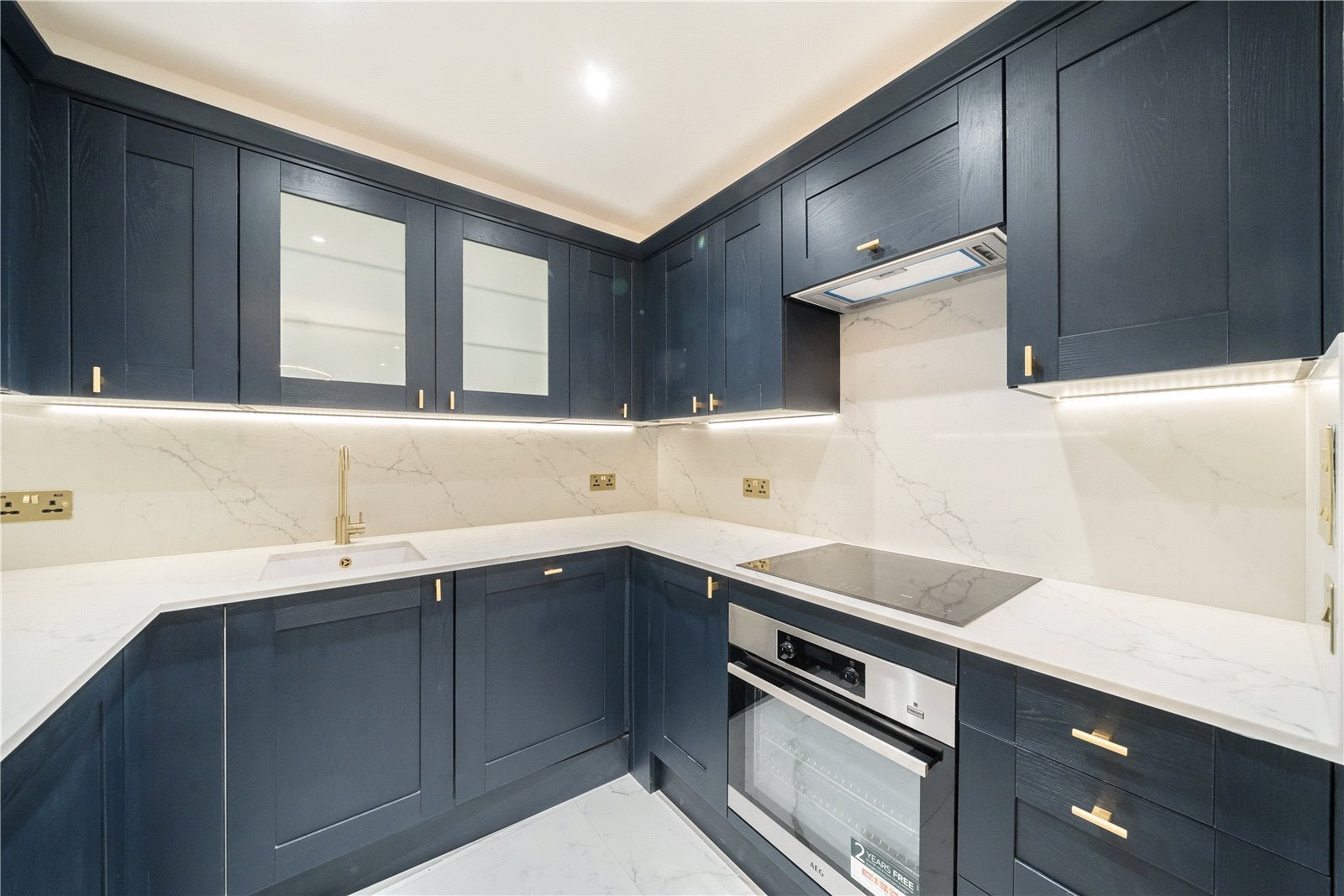 Flat Lisson Grove in City of Westminster