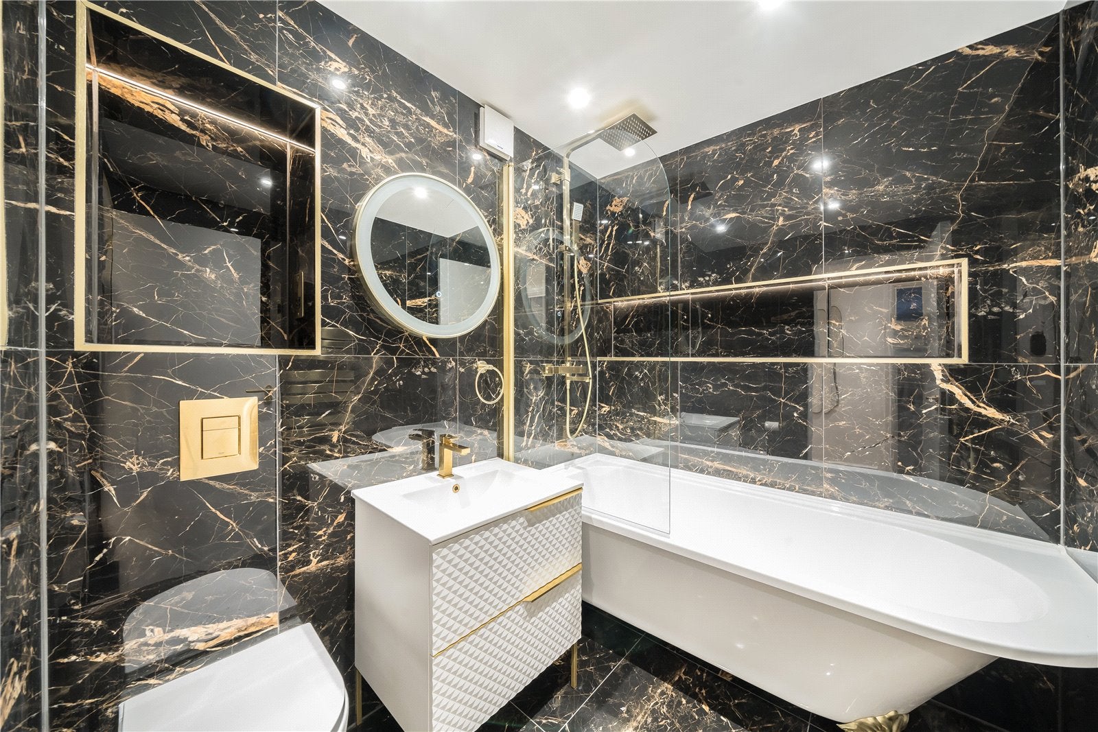 Flat Lisson Grove in City of Westminster